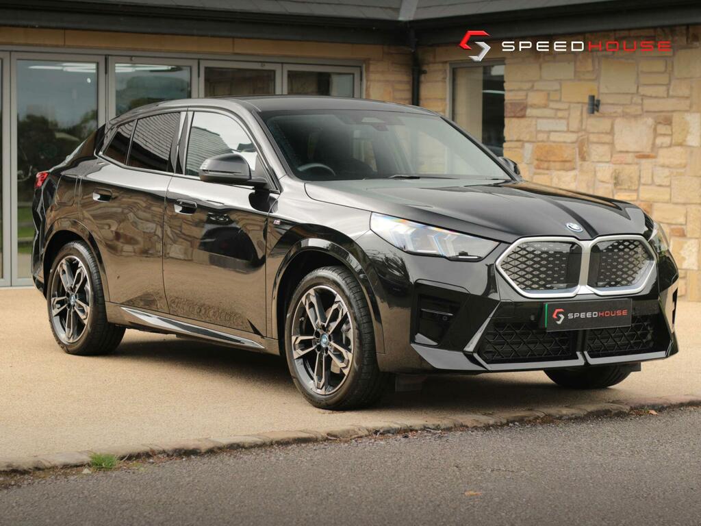 BMW iX2 M Sport Black #5