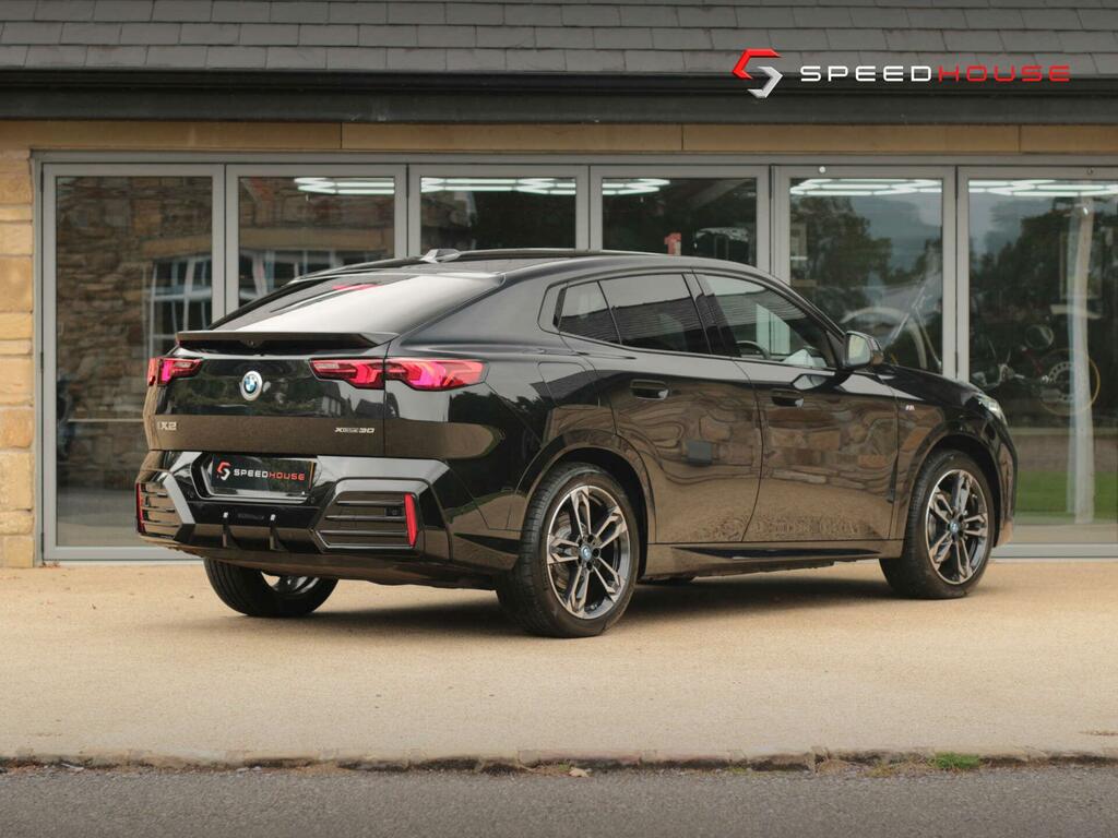 BMW iX2 M Sport Black #3
