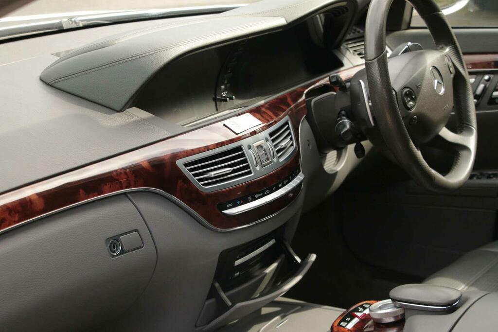 Mercedes-Benz S Class Saloon Silver #36
