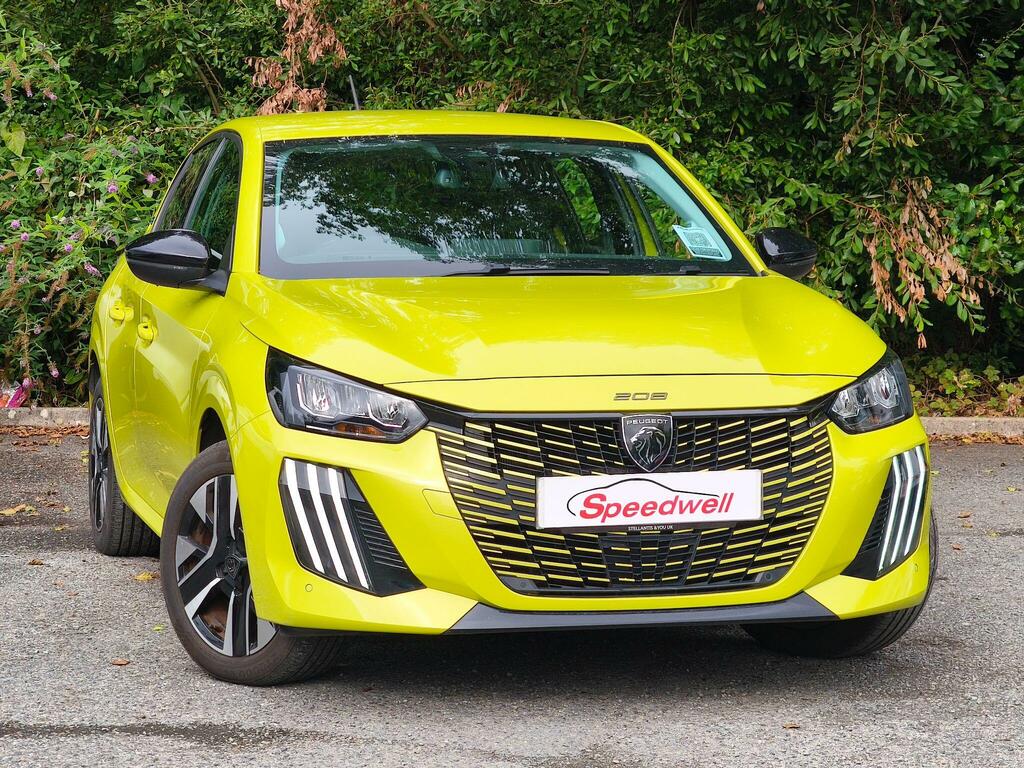 Peugeot e-208 50Kwh E-style 11Kw Charger Yellow