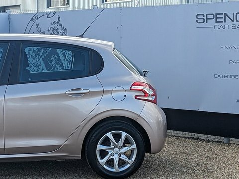 Peugeot 208 Hdi Active Pink #6