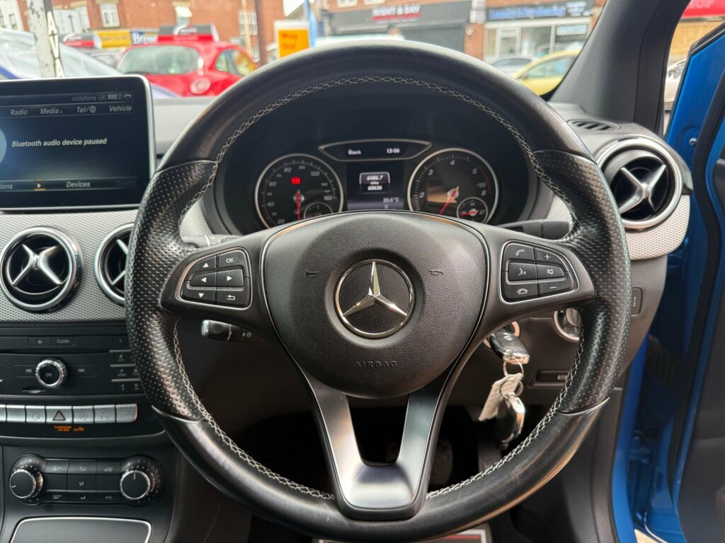 Mercedes-Benz B Class Mpv Black #20