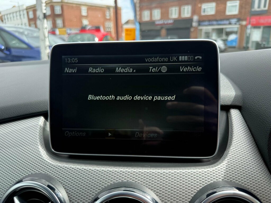 Mercedes-Benz B Class Mpv Black #16