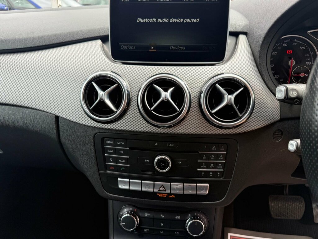 Mercedes-Benz B Class Mpv Black #18