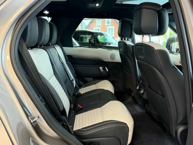 Land Rover Discovery D300 Dynamic Hse Eiger Grey Grey #25