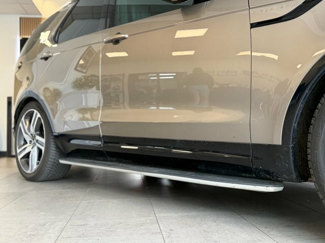 Land Rover Discovery D300 Dynamic Hse Eiger Grey Grey #8