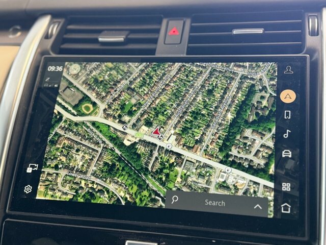 Land Rover Discovery D300 Dynamic Hse Eiger Grey Grey #38