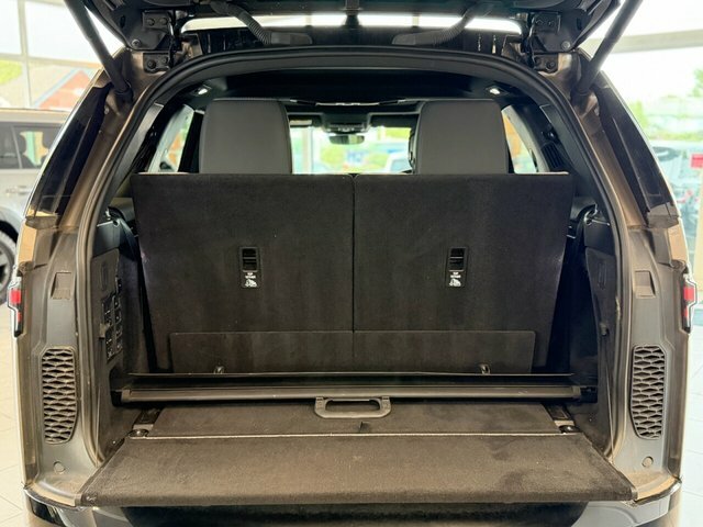Land Rover Discovery D300 Dynamic Hse Eiger Grey Grey #15