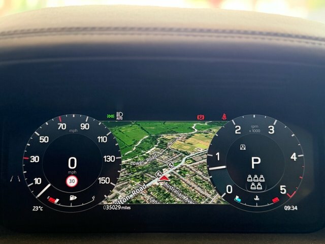 Land Rover Discovery D300 Dynamic Hse Eiger Grey Grey #29