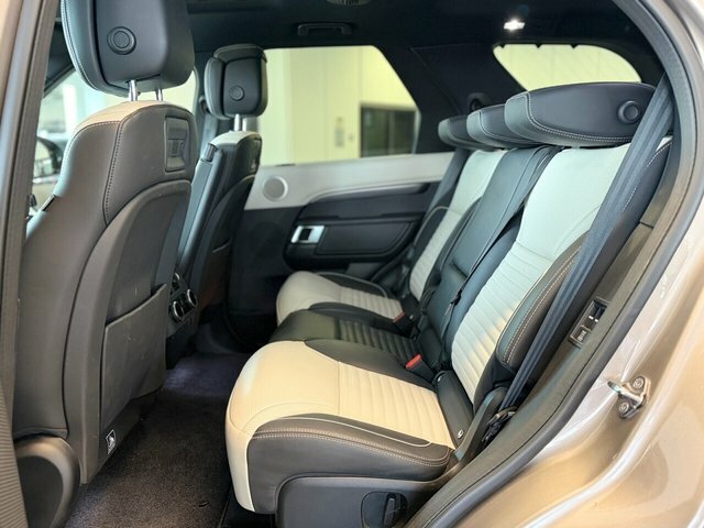 Land Rover Discovery D300 Dynamic Hse Eiger Grey Grey #44