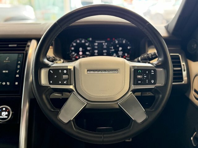 Land Rover Discovery D300 Dynamic Hse Eiger Grey Grey #28
