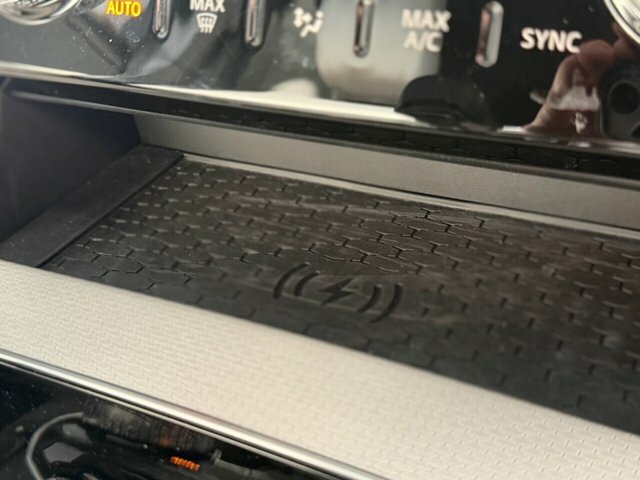 Jaguar XE 2.0 D200 R-dynamic S White #30