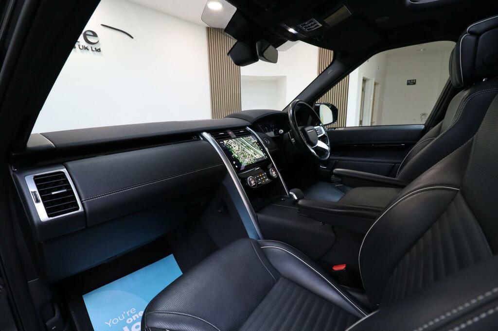 Land Rover Discovery R-dynamic Se Black #9