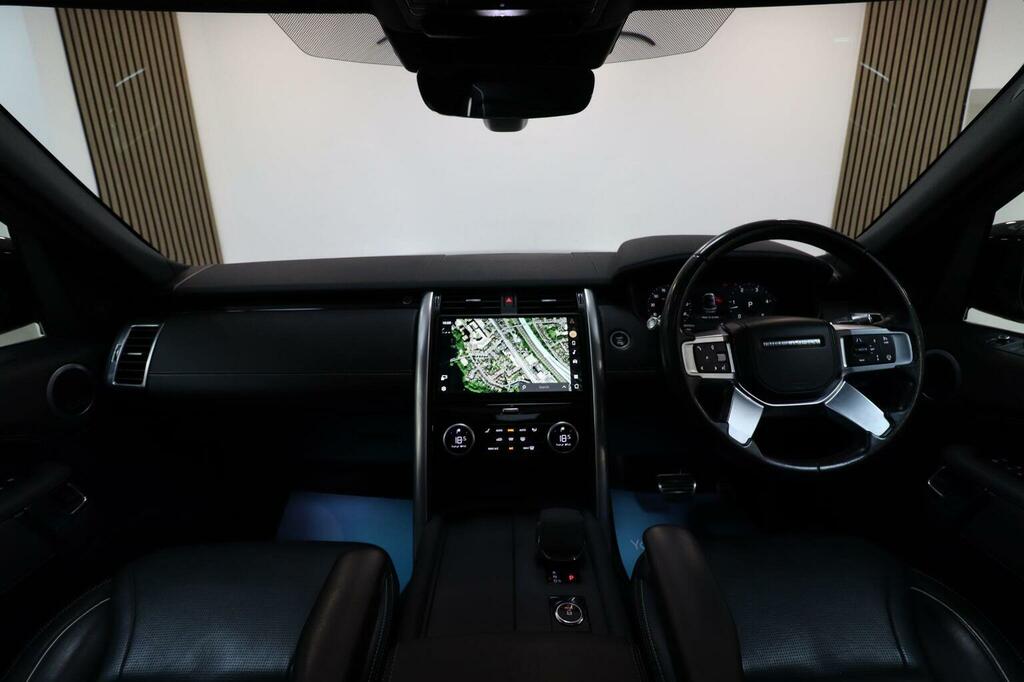 Land Rover Discovery R-dynamic Se Black #44