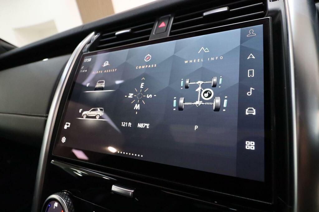Land Rover Discovery R-dynamic Se Black #37