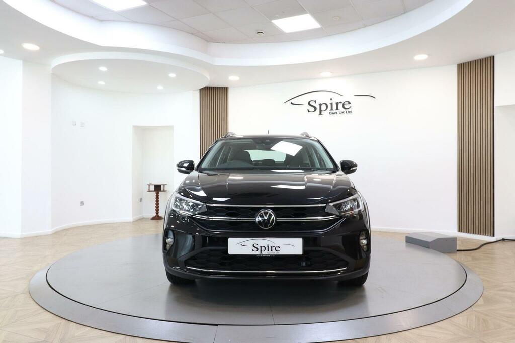 Volkswagen Taigo Suv 1.0 Tsi Life Dsg Euro 6 Ss 202574 Black #2