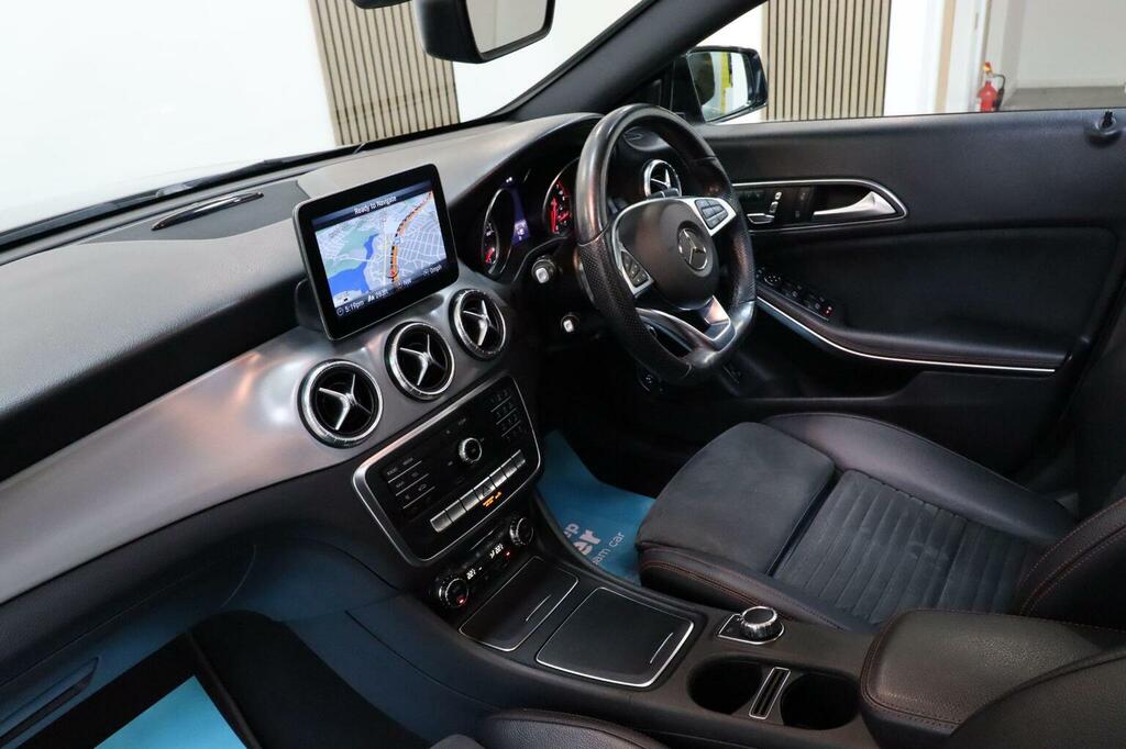 Mercedes-Benz CLA Class 45 4Matic Tip 2018 Black #10