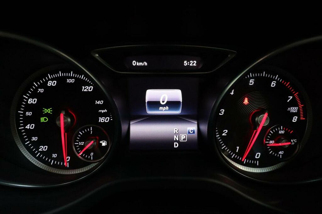 Mercedes-Benz CLA Class 45 4Matic Tip 2018 Black #30