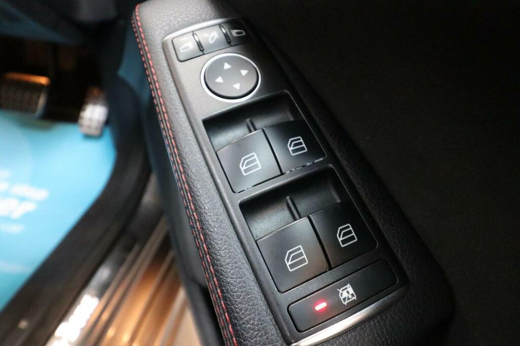 Mercedes-Benz CLA Class 45 4Matic Tip 2018 Black #15