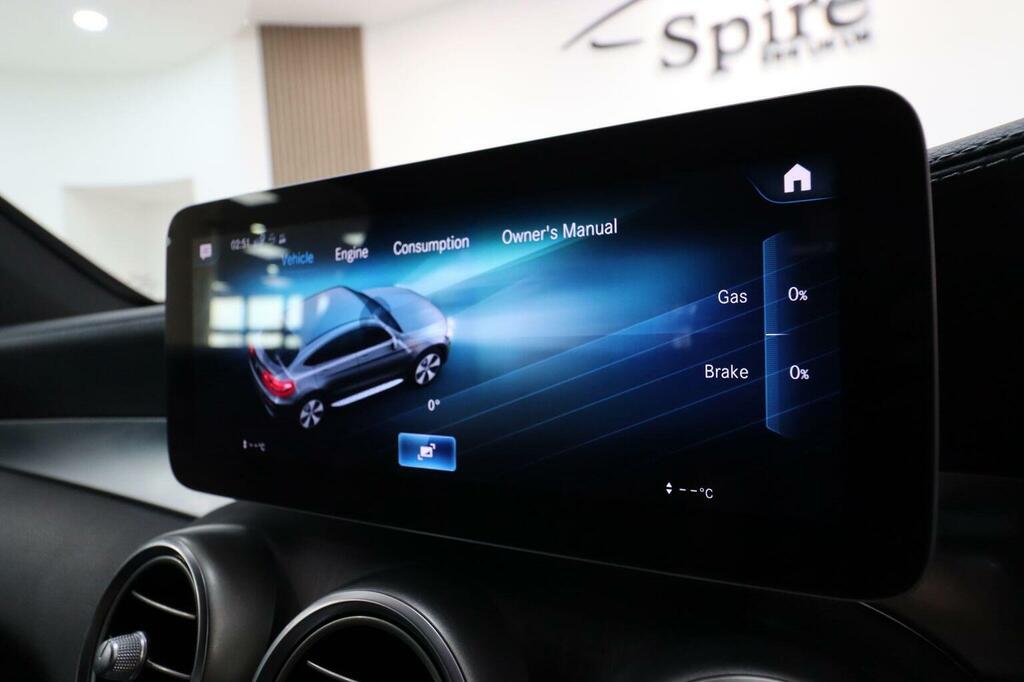 Mercedes-Benz GLC Class Glc 300 Amg Line Premium 4Matic Black #26