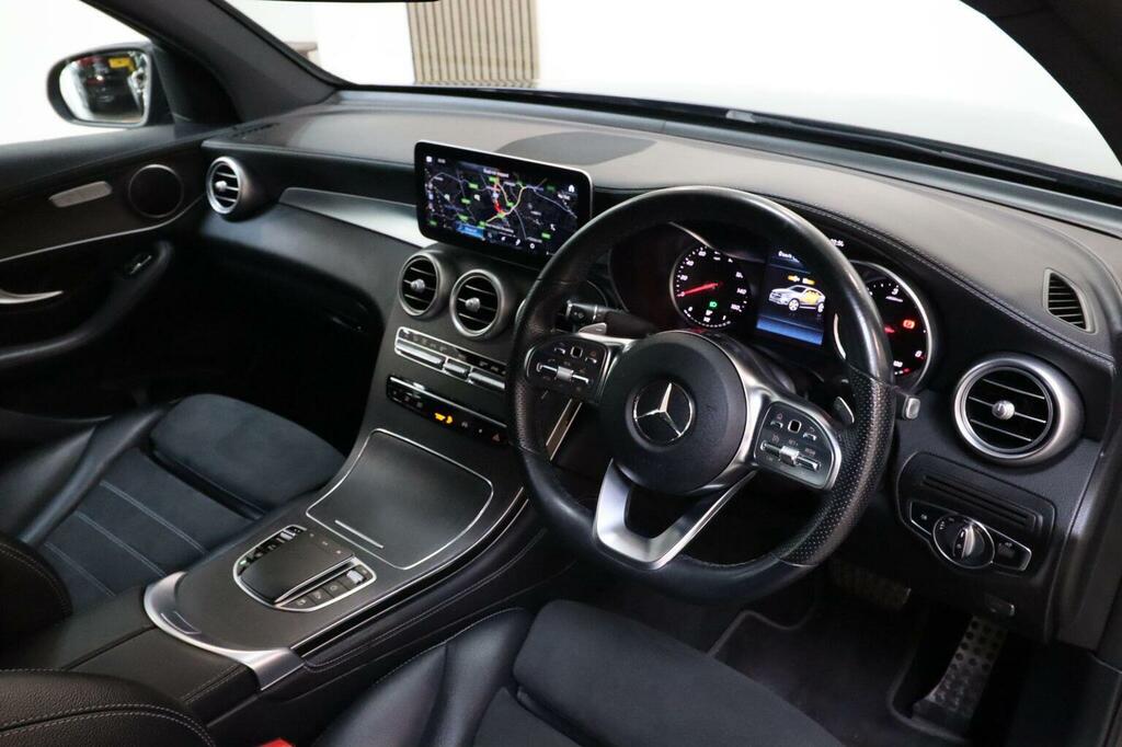 Mercedes-Benz GLC Class Glc 300 Amg Line Premium 4Matic Black #14