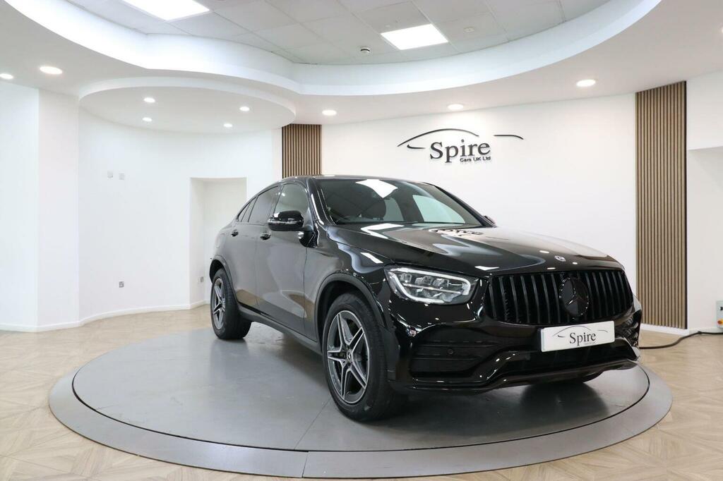 Mercedes-Benz GLC Class Glc 300 Amg Line Premium 4Matic Black #3