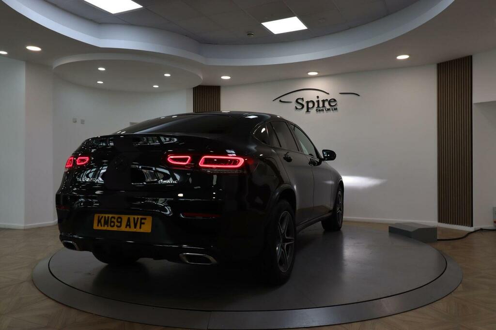 Mercedes-Benz GLC Class Glc 300 Amg Line Premium 4Matic Black #43