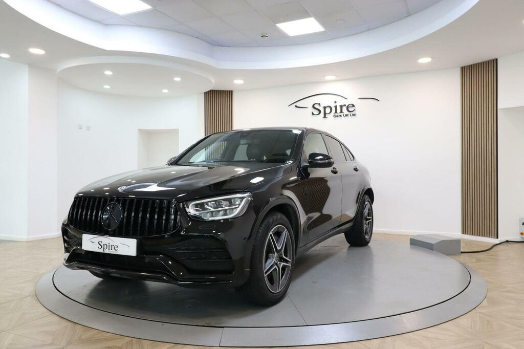 Mercedes-Benz GLC Class Glc 300 Amg Line Premium 4Matic Black #1