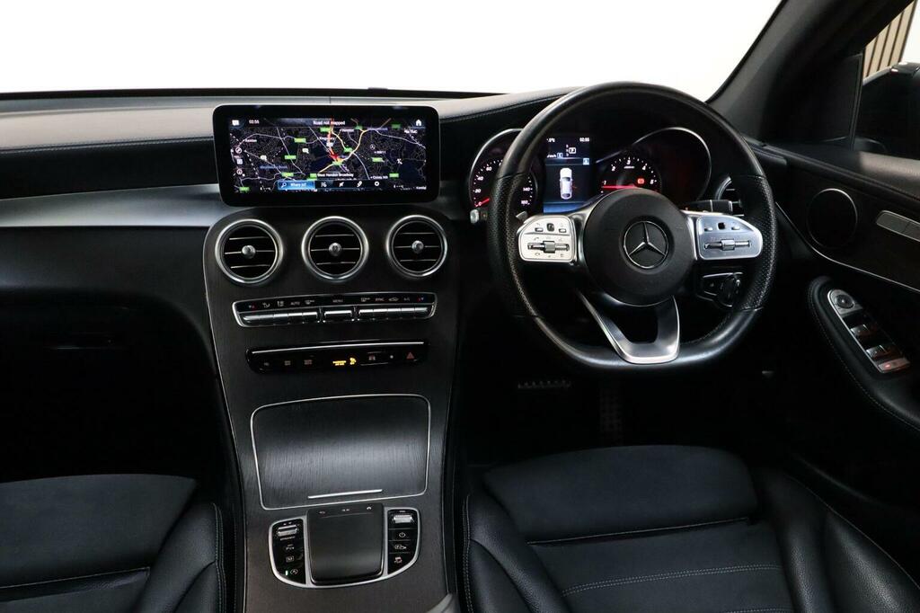 Mercedes-Benz GLC Class Glc 300 Amg Line Premium 4Matic Black #41
