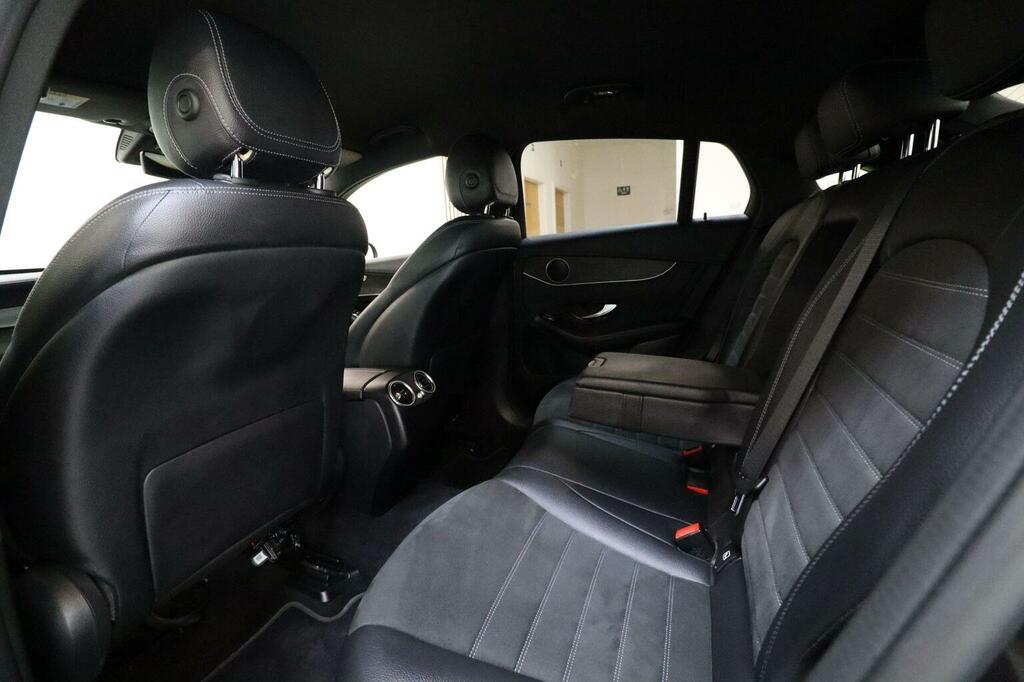 Mercedes-Benz GLC Class Glc 300 Amg Line Premium 4Matic Black #11