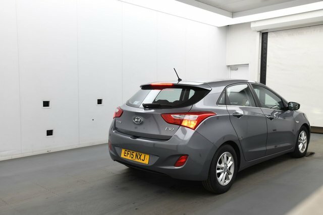 Hyundai I30 Crdi Blue Drive Se Grey #4