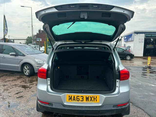 Volkswagen Tiguan Automatic Blue #8
