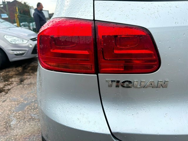 Volkswagen Tiguan Automatic Blue #10