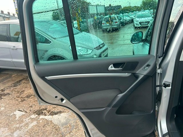 Volkswagen Tiguan Automatic Blue #14