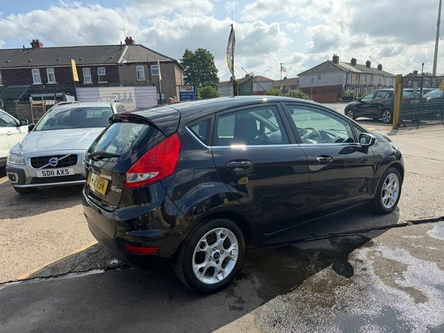 Ford Fiesta Zetec Black #7