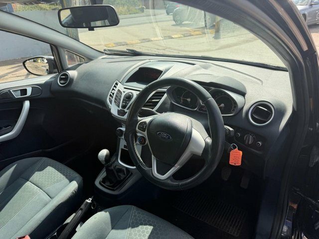 Ford Fiesta Zetec Black #11