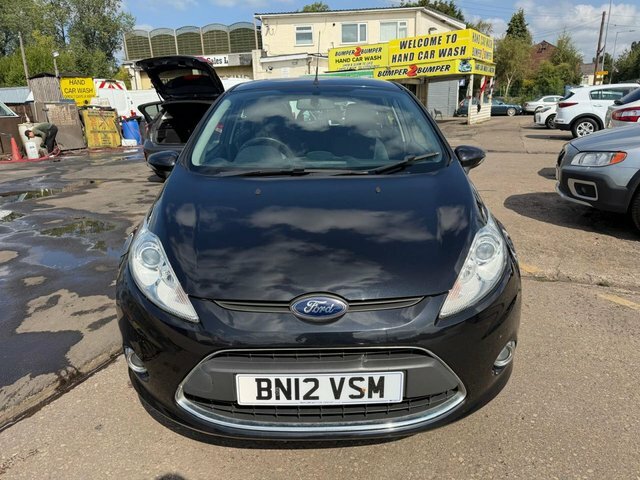 Ford Fiesta Zetec Hatchback Black #5