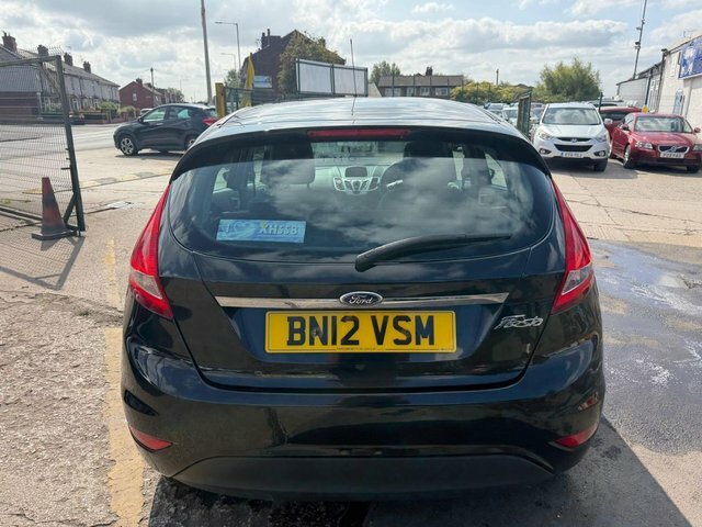 Ford Fiesta Zetec Hatchback Black #6