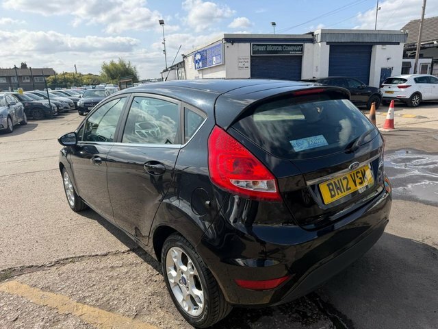 Ford Fiesta Zetec Black #8