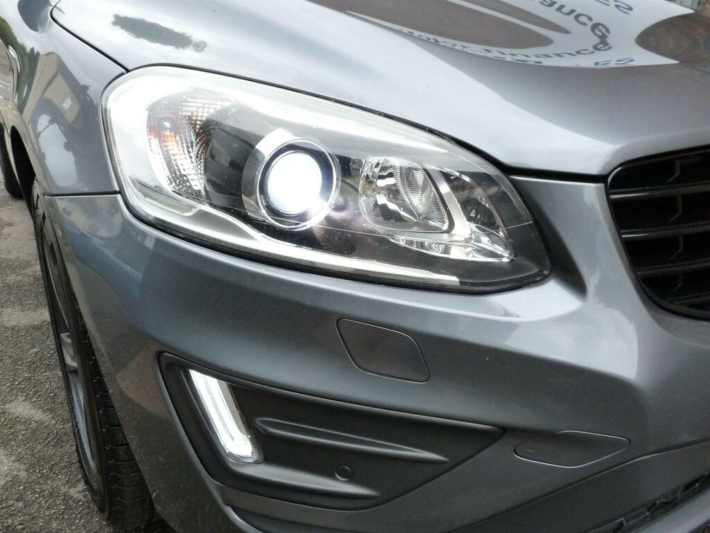Volvo XC60 Suv Gold #38