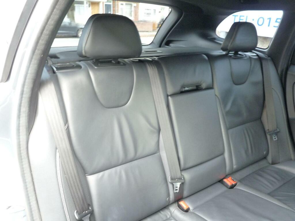 Volvo XC60 2.4 D4 R-design Lux Nav Awd Euro 6 Ss Grey #5