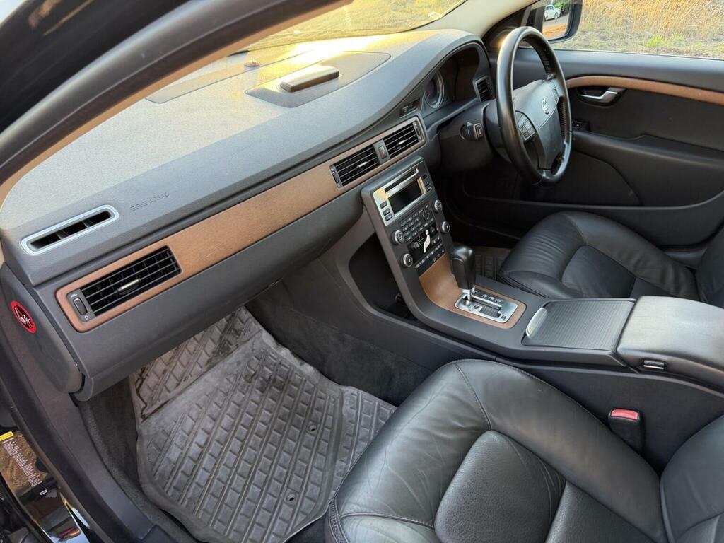 Volvo XC70 2.4 D5 Se Grey #41