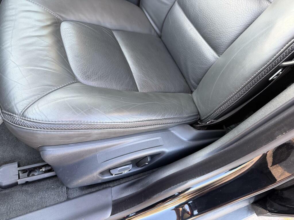 Volvo XC70 2.4 D5 Se Grey #44