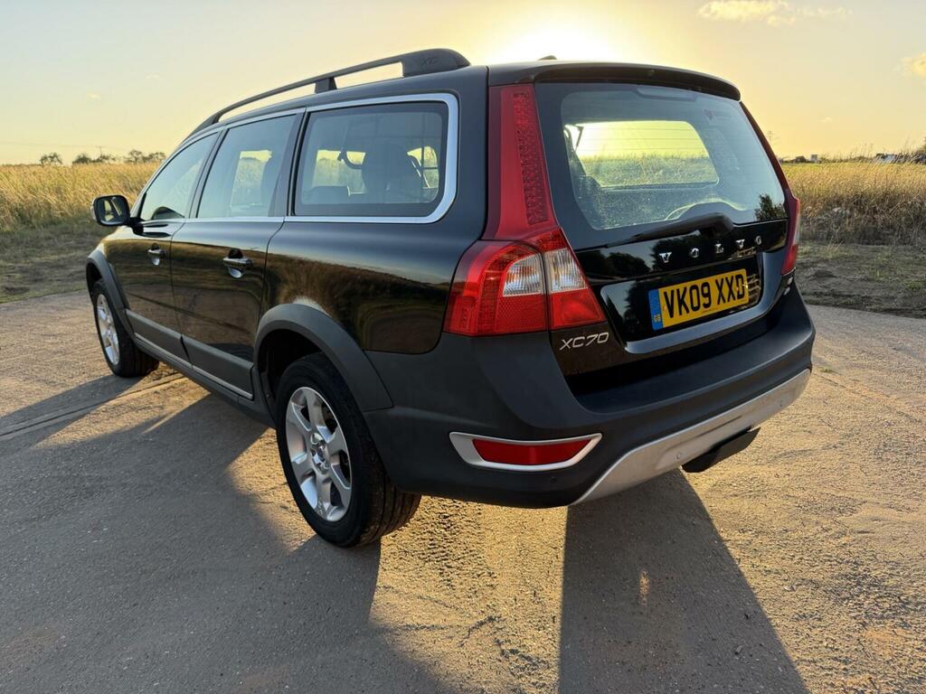 Volvo XC70 2.4 D5 Se Lux Geartronic Awd Euro 4 Black #5