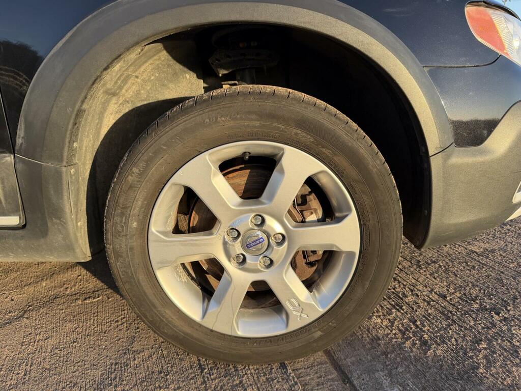 Volvo XC70 2.4 D5 Se Grey #50