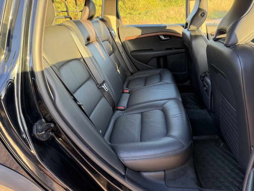Volvo XC70 2.4 D5 Se Grey #7
