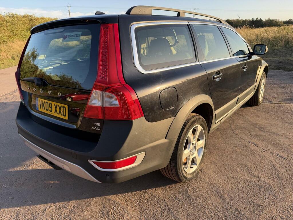 Volvo XC70 2.4 D5 Se Lux Geartronic Awd Euro 4 Black #2