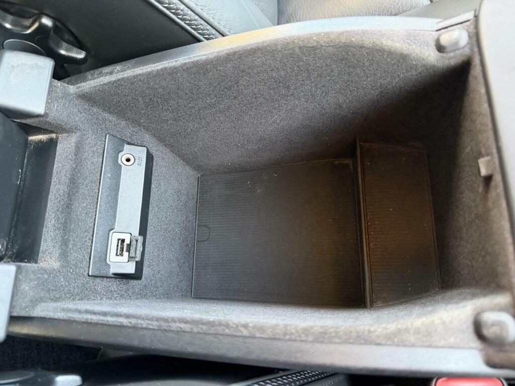 Volvo XC70 2.4 D5 Se Grey #60