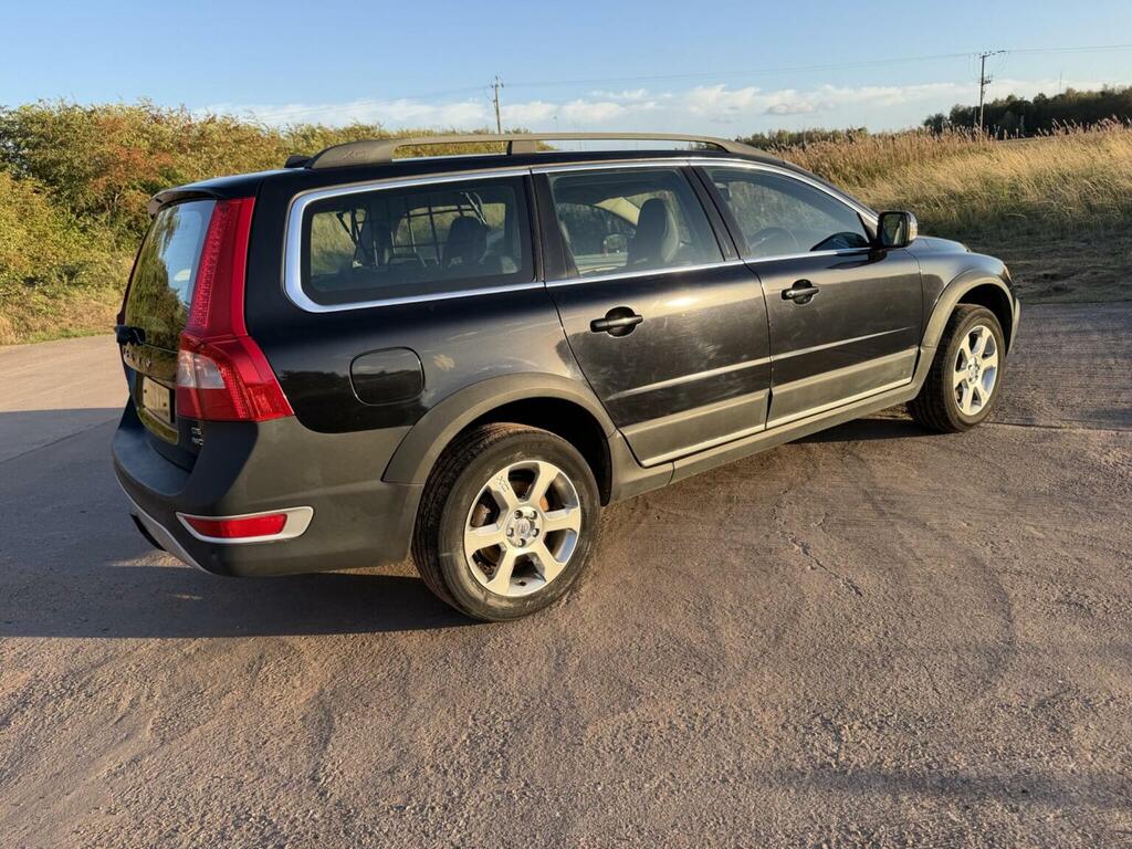 Volvo XC70 2.4 D5 Se Grey #18