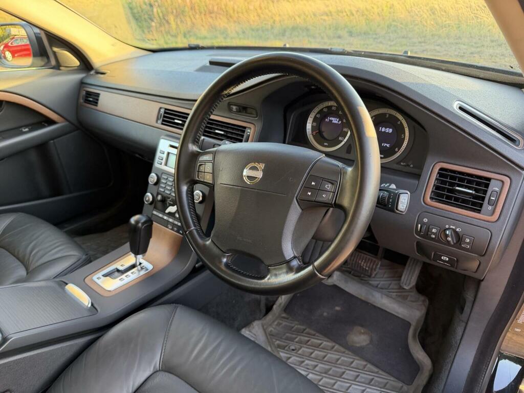Volvo XC70 2.4 D5 Se Grey #9